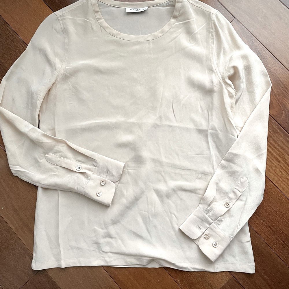 Equipment round neck long sleeve silk blouse XS